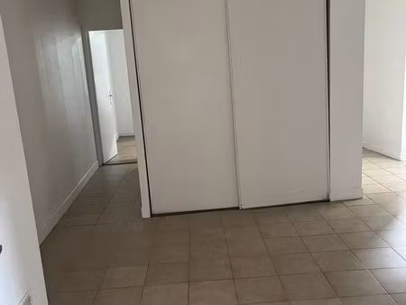 a louer f2 centre ville