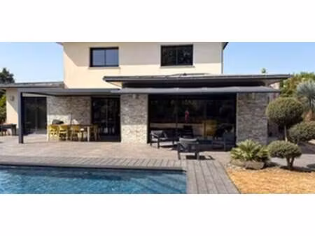 maison contemporaine avec piscine et jardin ouest - bruz (35)
