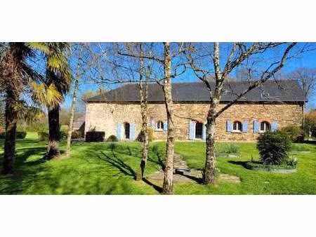 maison avec terrasse guignen (35)