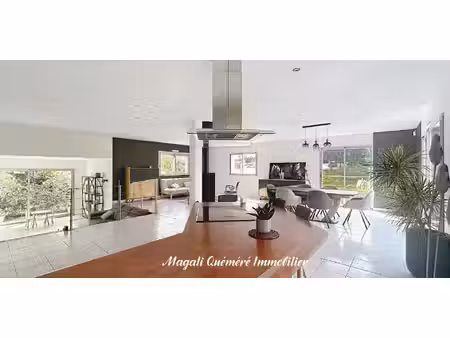 maison avec jardin et terrasse montfort-sur-meu (35)