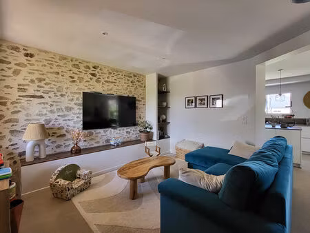 vente maison 6 pièces  118.00m²  mauges