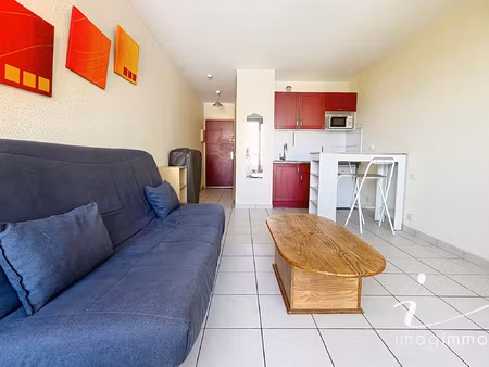 studio au port de carnon avec balcon et cellier !
