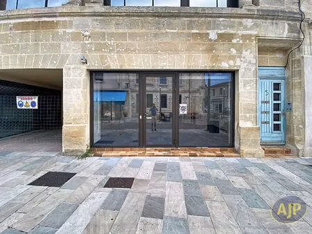 local commercial lesparre medoc 81.3m2