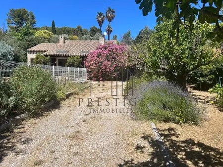 aubagne route d'éoures - maison 145 m² - 5 chambres - piscine - terrain 1 000 m²
