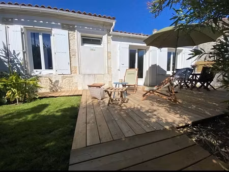 île d'oléron - maison en pierre au coeur de sauzelle  proche des plages
