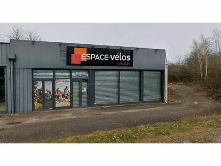 local d'activités à louer