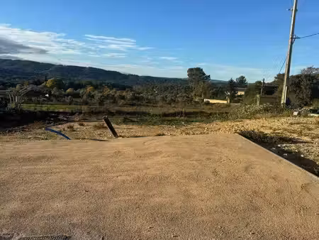terrain constructible viabilisé à vendre