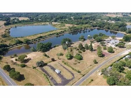 propriété de loisirs à vendre