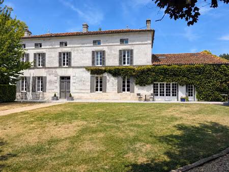 maison à vendre à criteuil-la-magdeleine (16300) - charente