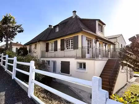 vente maison 7 pièces 146 m² châlus (87230)