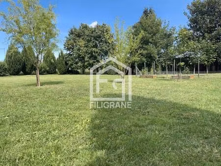 terrain constructible viabilisé à vendre
