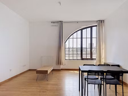 appartement 4 pièces 81.81 m² - ivry-sur-seine