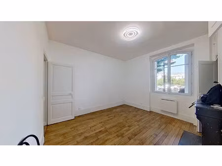 appartement le bourget 1 pièce(s) 27 m2