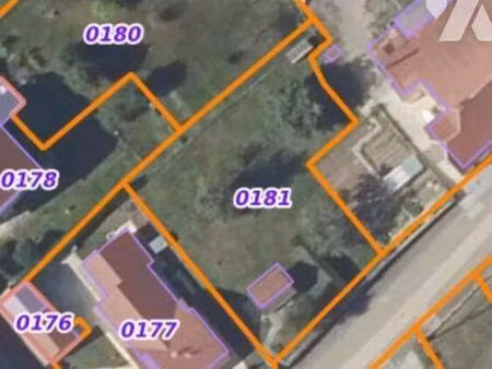 terrain constructible à vendre