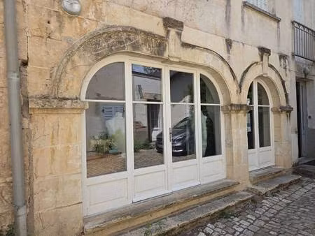 local commercial à louer