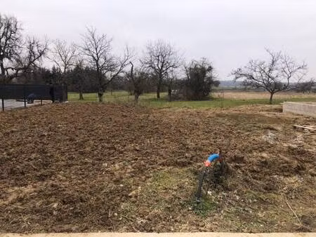 terrain constructible à vendre