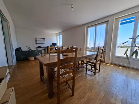 location appartement 3 pièces 80 m² à chamalières (63400)