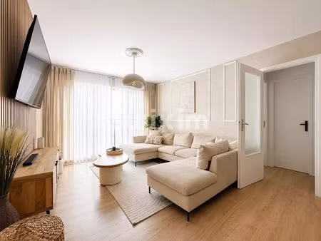 lumineux t3 de 75 m² avec vue dégagée !