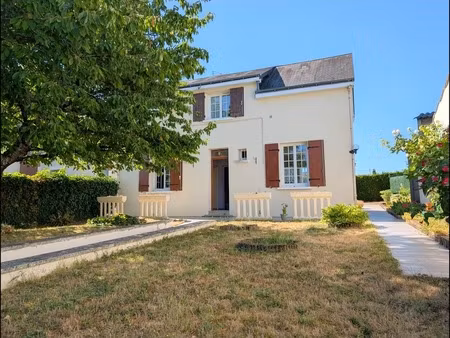 maison à vendre 4 pièces ligueil (37)