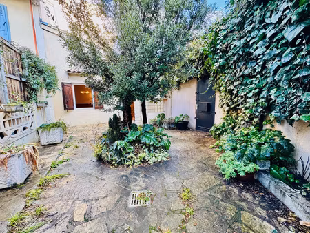 mediatheque - maison individuelle avec jardin a renover