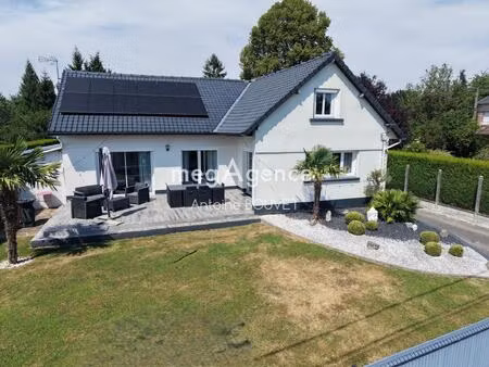 pavillon individuel  8 pièces  180 m2
