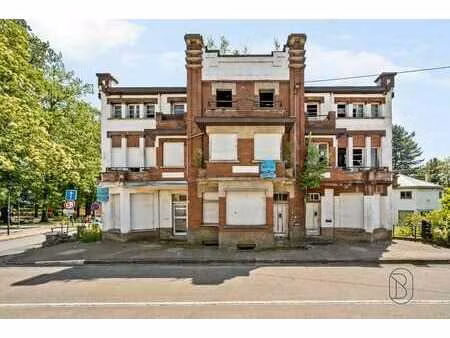 propriété unique de 600 m²  situation superbe