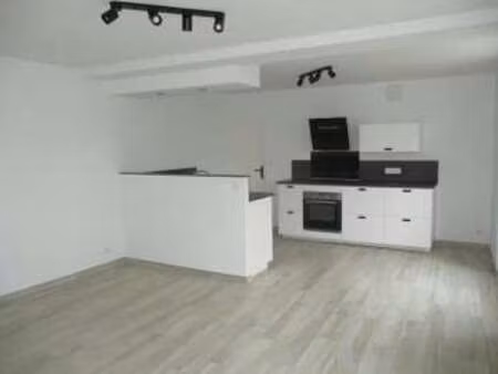 location maison à mondevert (35370) : à louer / 69m² mondevert