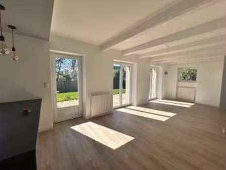 location maison à quimper (29000) : à louer / 172m² quimper