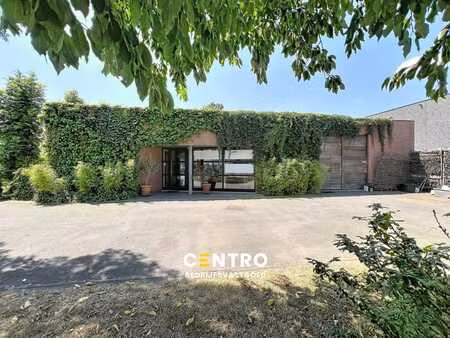 magazijn met woning in oostnieuwkerke mét uitbreidingsmog...