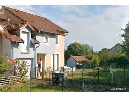 maison 5 pièces 102 m²