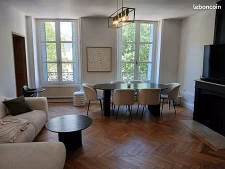 à louer – bel appartement t3 de 72 m² entièrement rénové – centre-ville de bourg-de-péage