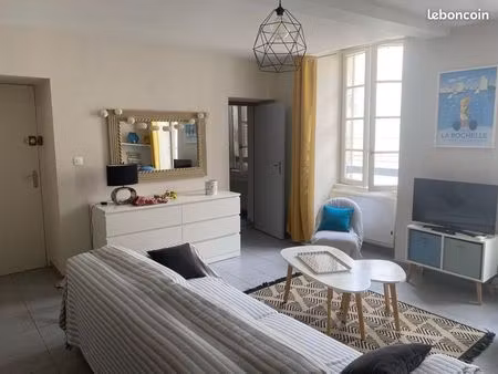 location t2 - contrat étudiant uniquement