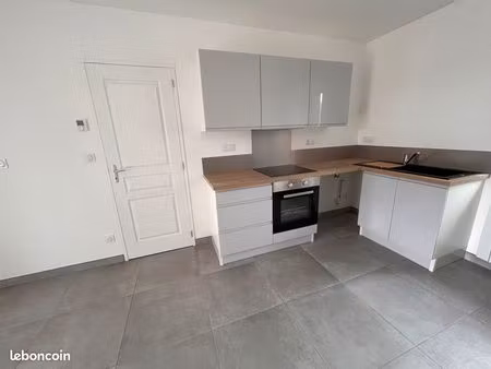 maison 3 ch lamnay