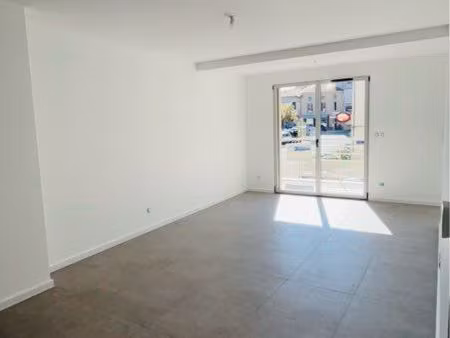 appartement t3 avec terrasse