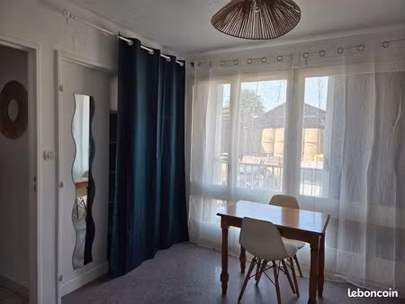 studio meublé