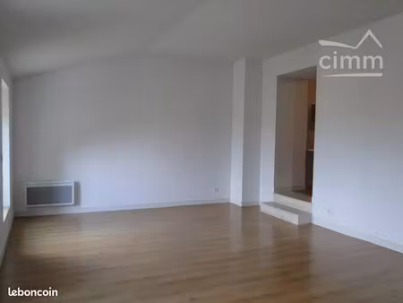 appartement 3 pièces 80 m²