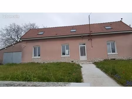 maison lumineuse rénovée avec garage  cave et terrain - nurlu