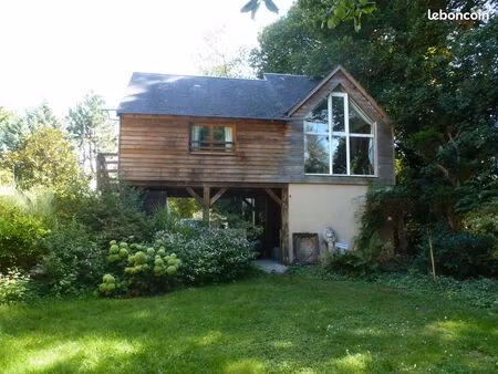 loft dans très beau cite arboré