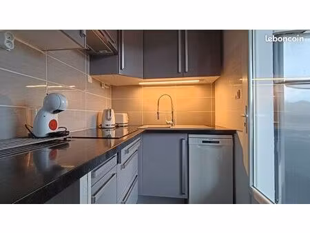 studio 33 m² avec terrasse et clim