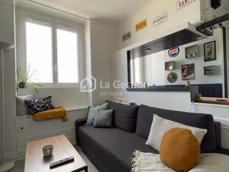 studio 1 pièce 27 m²