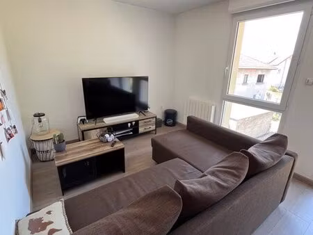 gerzat particulier loue t2 35m2 résidence privée