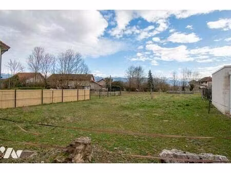 terrain constructible viabilisé à vendre