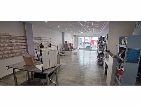 local commercial à louer