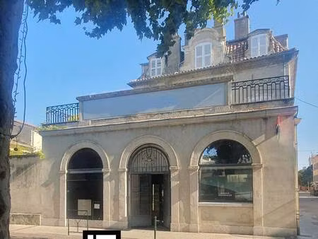 local commercial à louer