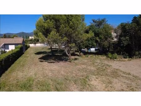 terrain constructible à vendre