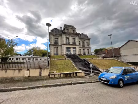 vente locaux professionnels à aubusson (23200)  49 900 €