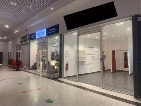 local commercial à louer