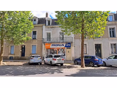 vente immeuble 0 pièces 187 m² à parthenay (79200)  122 000 €