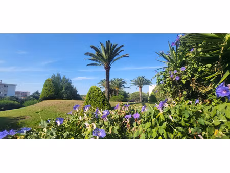 2 pièces rez-de-jardin quartier familial du val fleuri