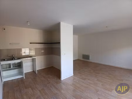 t2 centre maisdon sur sèvre